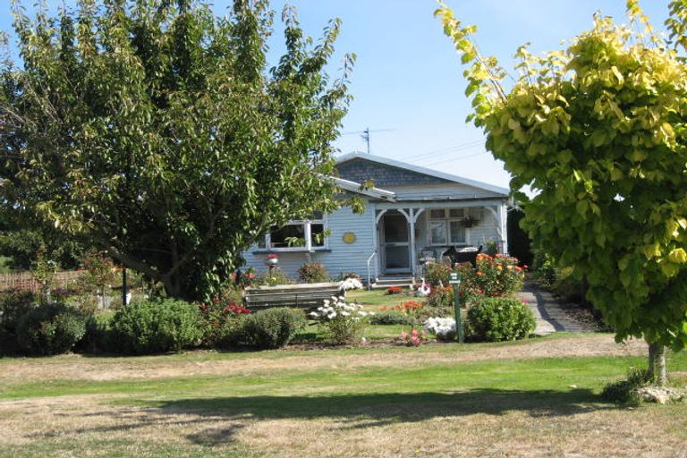 Photo of property in 2 Flannery Street, Leeston, 7632