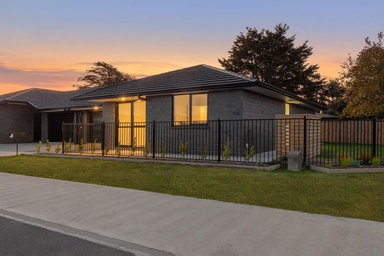 Photo of property in 5 Catherine Lane, Levin, 5510