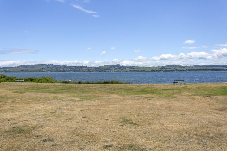 Photo of property in 51 Rainbow Drive, Rainbow Point, Taupo, 3330