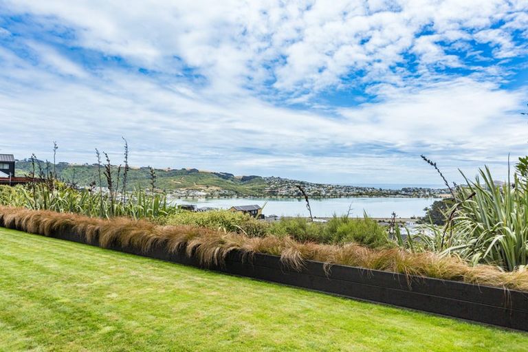 Photo of property in 3 Kaiaho Close, Aotea, Porirua, 5024