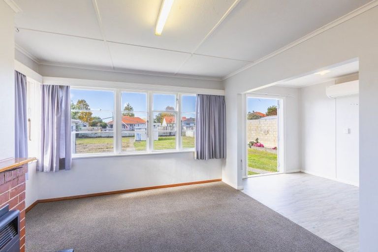 Photo of property in 50 Barker Road, Marewa, Napier, 4110