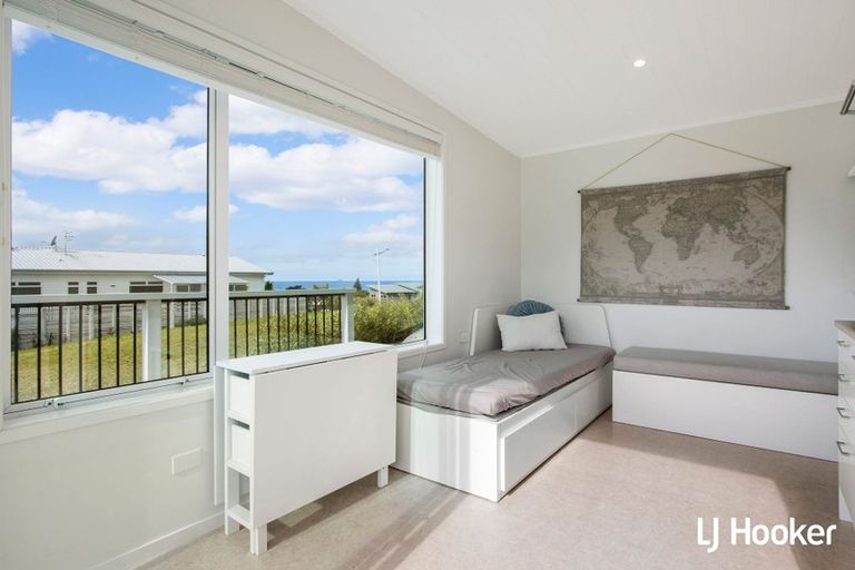 Photo of property in 26 Tohora View, Waihi Beach, 3611