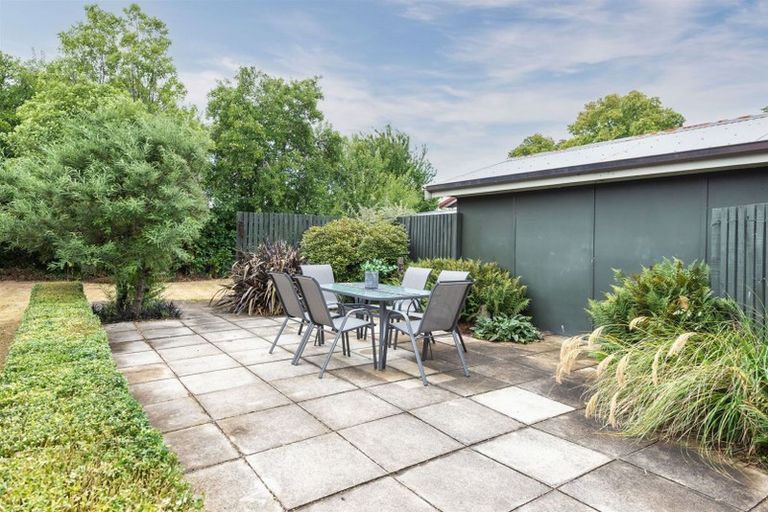 Photo of property in 139 Langdons Road, Northcote, Christchurch, 8052