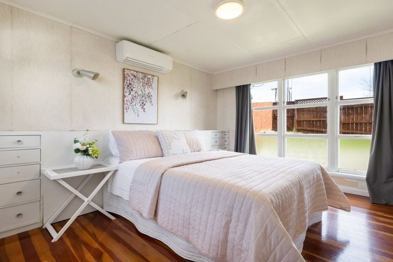 Photo of property in 28 Hillcrest Road, Hillcrest, Hamilton, 3216