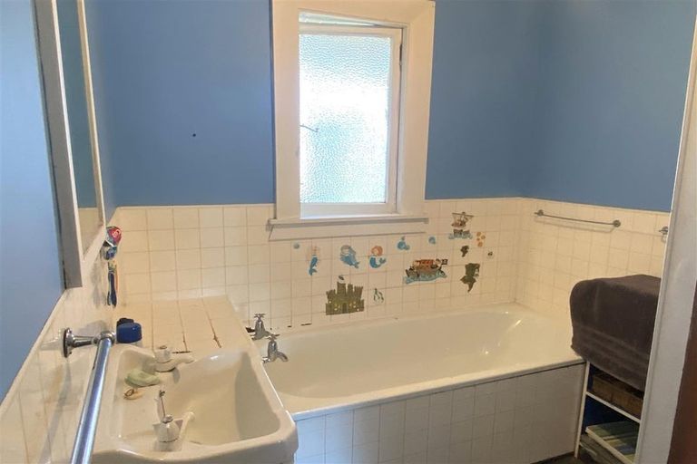 Photo of property in 24 Peel Street, Cobden, Greymouth, 7802