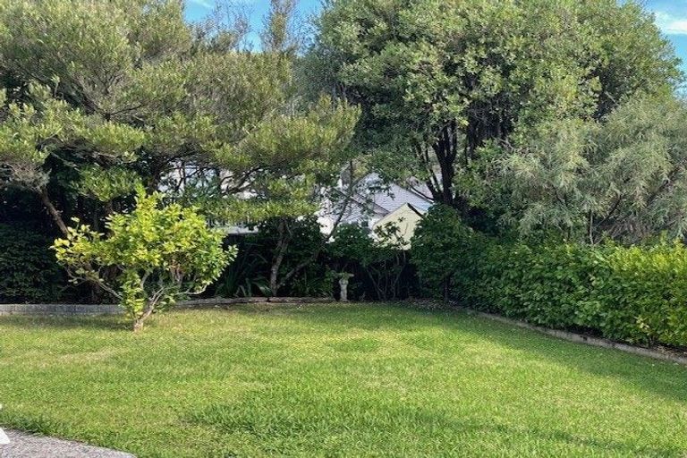 Photo of property in 66 Norton Park Avenue, Fairfield, Lower Hutt, 5011