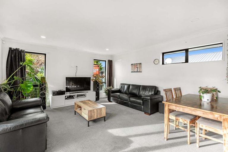 Photo of property in 64 Mcgregors Road, Bromley, Christchurch, 8062