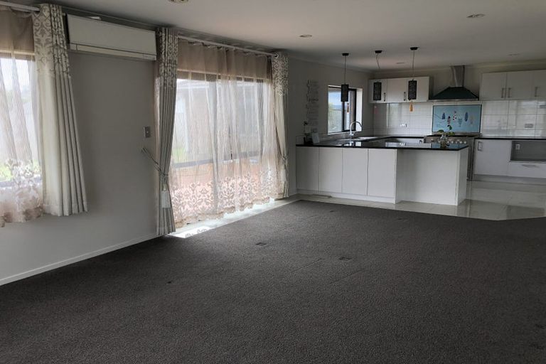 Photo of property in 62 Magellan Rise, Flagstaff, Hamilton, 3210