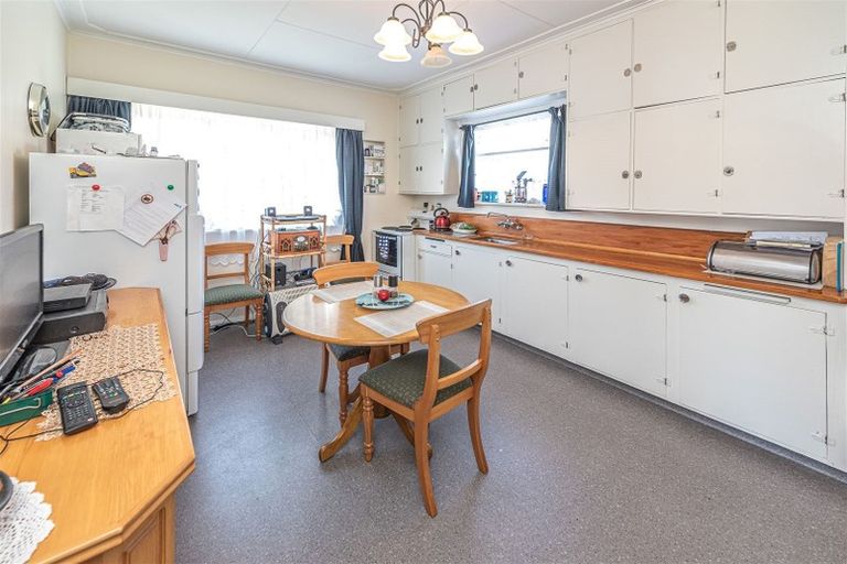 Photo of property in 48 Mosston Road, Castlecliff, Whanganui, 4501