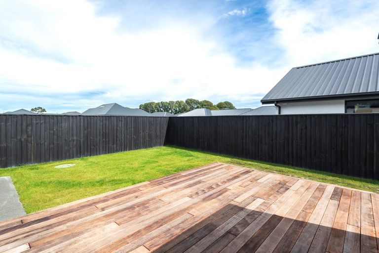 Photo of property in 20 Dray Place, Halswell, Christchurch, 8025