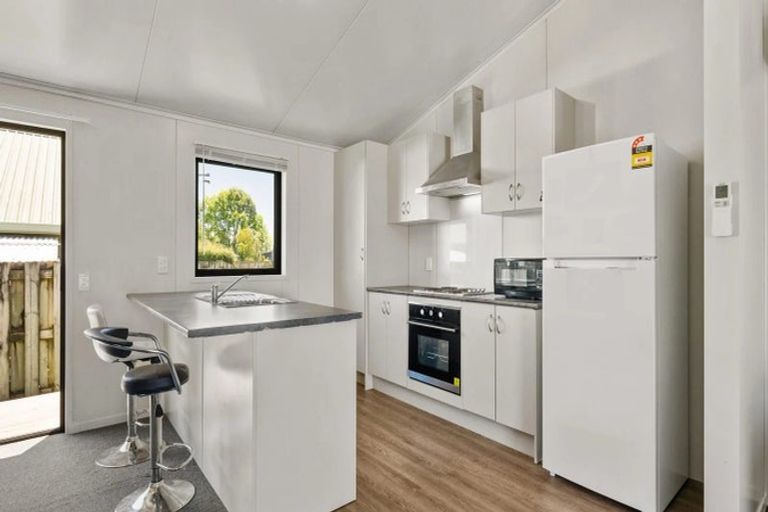 Photo of property in 37 Te Iwiheke Place, Turangi, 3334