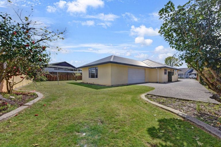 Photo of property in 18 Totara Park Avenue, Motueka, 7120