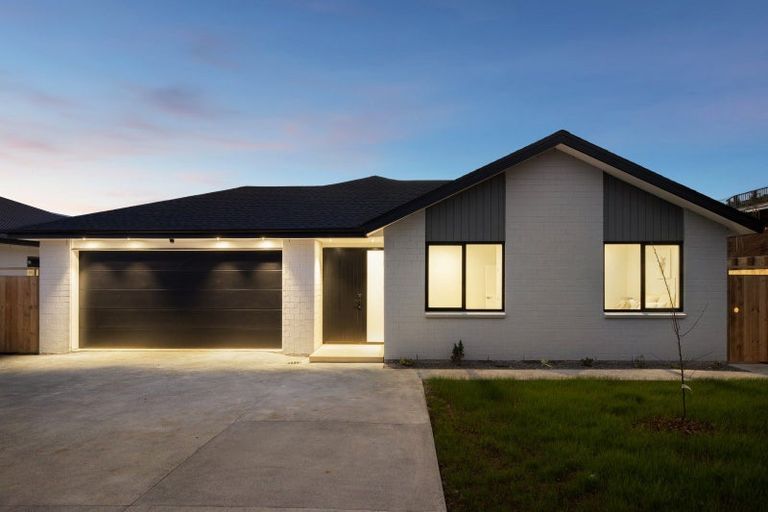 Photo of property in 25 Spudman Rise, Pukekohe, 2120