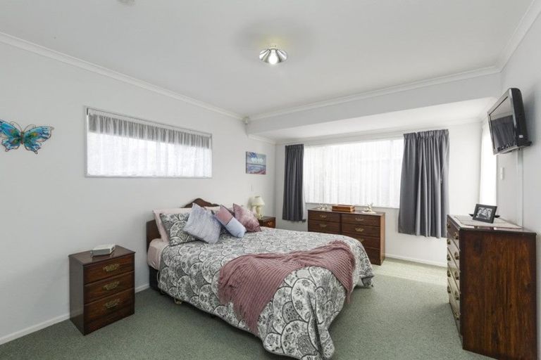 Photo of property in 12a Hurley Place, Awapuni, Palmerston North, 4412