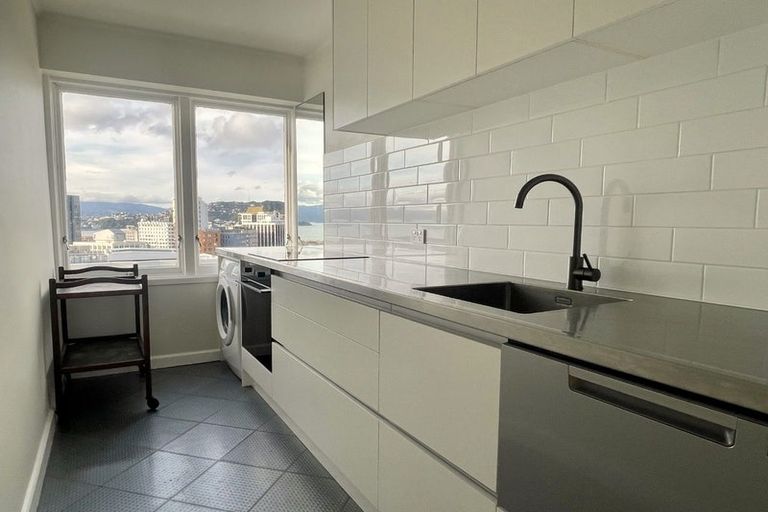 Photo of property in 31/125 Grant Road, Thorndon, Wellington, 6011