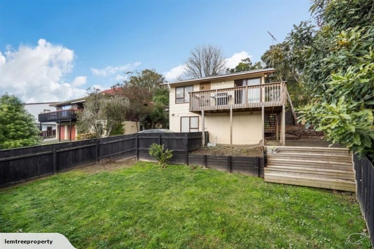 Photo of property in 1/50 Stapleford Crescent, Browns Bay, Auckland, 0630