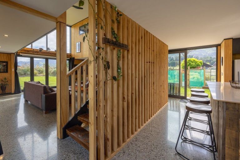 Photo of property in 29 Newcastle Road, Hawea Flat, Wanaka, 9382