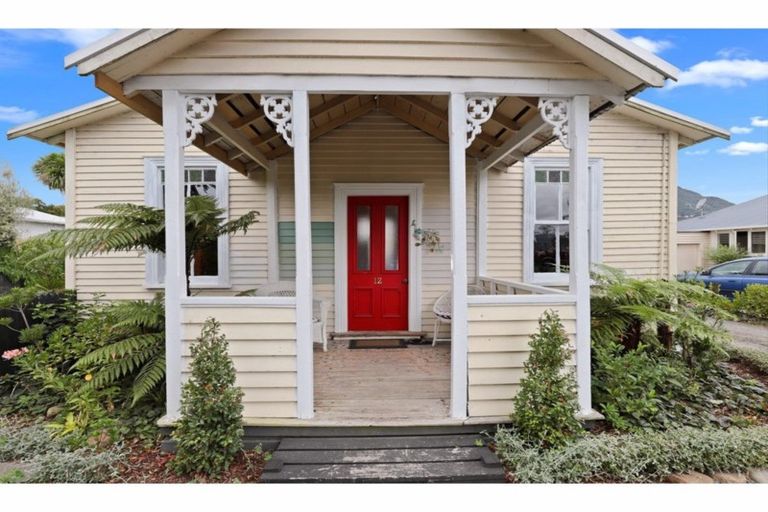 Photo of property in 12 Stanley Avenue, Te Aroha, 3320