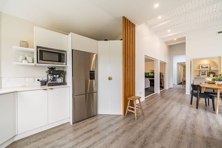 Photo of property in 77 Joseph Banks Drive, Whitby, Porirua, 5024