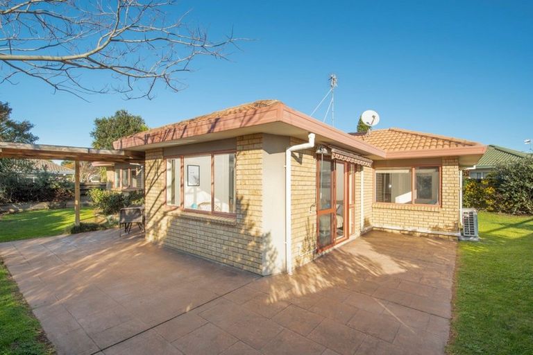 Photo of property in 24 Luculia Drive, Mount Maunganui, 3116