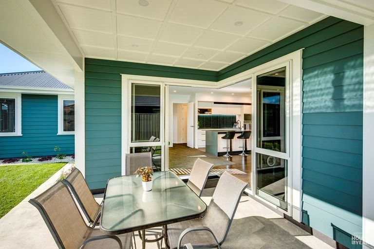 Photo of property in 52 Kenny Road, Te Awa, Napier, 4110