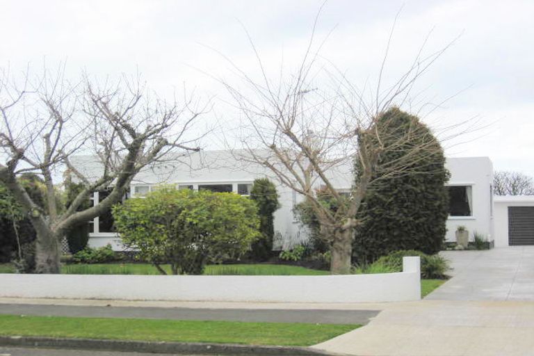 Photo of property in 65 Salisbury Street, Levin, 5510