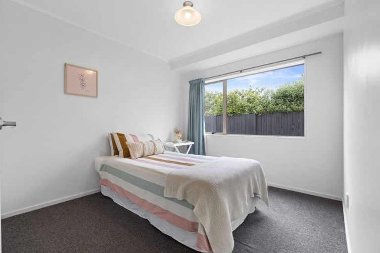 Photo of property in 43 Bouverie Crescent, Flagstaff, Hamilton, 3210