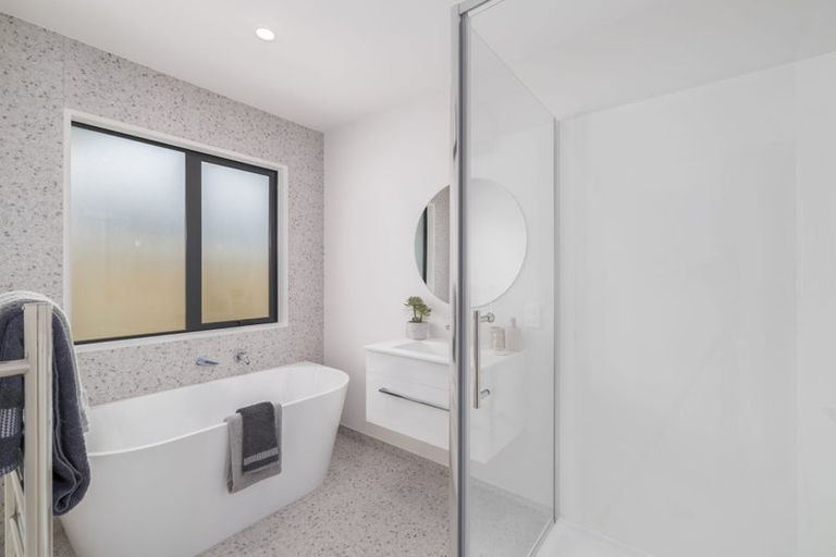 Photo of property in 10 Harlequin Drive, Rolleston, 7614