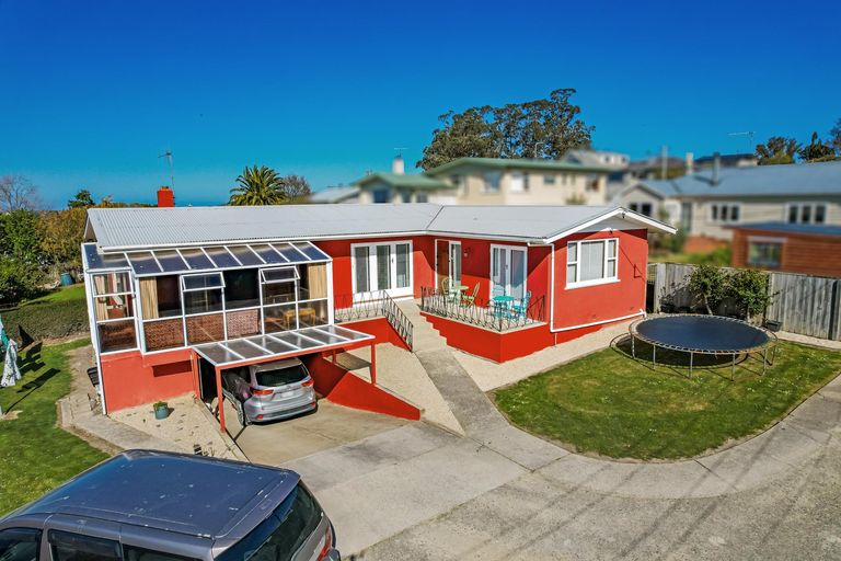Photo of property in 90 Wansbeck Street, Holmes Hill, Oamaru, 9401