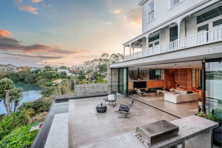 Photo of property in 23 Logan Terrace, Parnell, Auckland, 1052