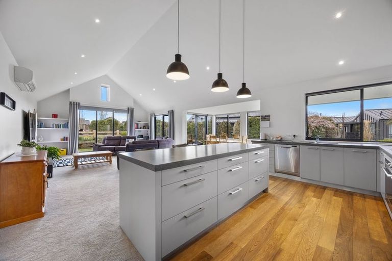 Photo of property in 5 Parkview Street, Wanaka, 9382