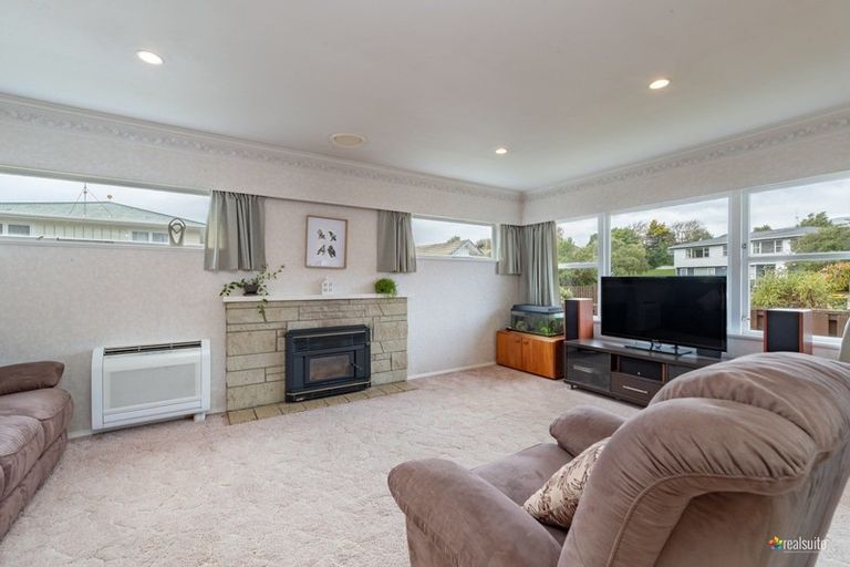 Photo of property in 40 Pembroke Street, Tawa, Wellington, 5028