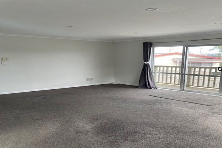 Photo of property in 10a Gaff Place, Whitby, Porirua, 5024