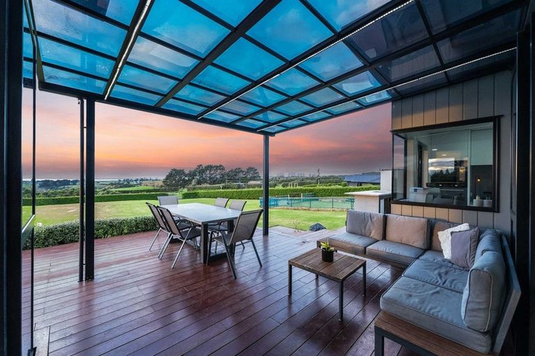 Photo of property in 1 Ekuarangi Place, Kaitake, New Plymouth, 4374