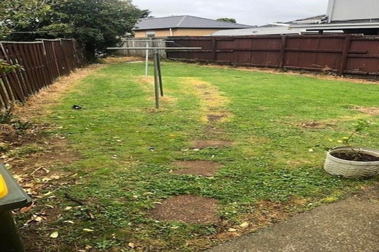 Photo of property in 5/87 Wallace Road, Papatoetoe, Auckland, 2025