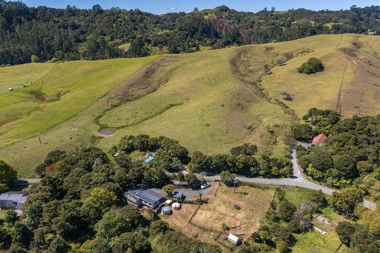 Photo of property in 48 Lenzen Road, Puhoi, Warkworth, 0994