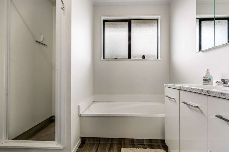 Photo of property in 12a Alverstoke Road, Parkvale, Tauranga, 3112