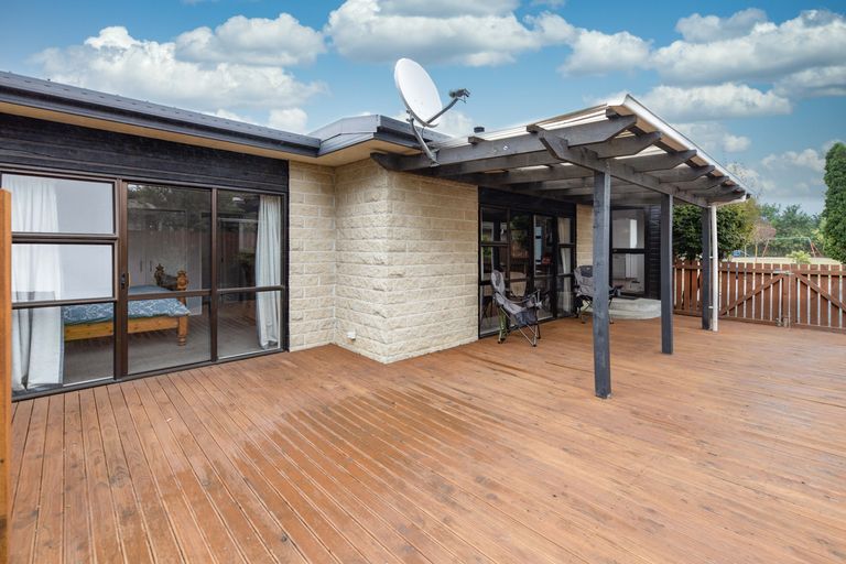 Photo of property in 40 Kowhai Avenue, Rangiora, 7400