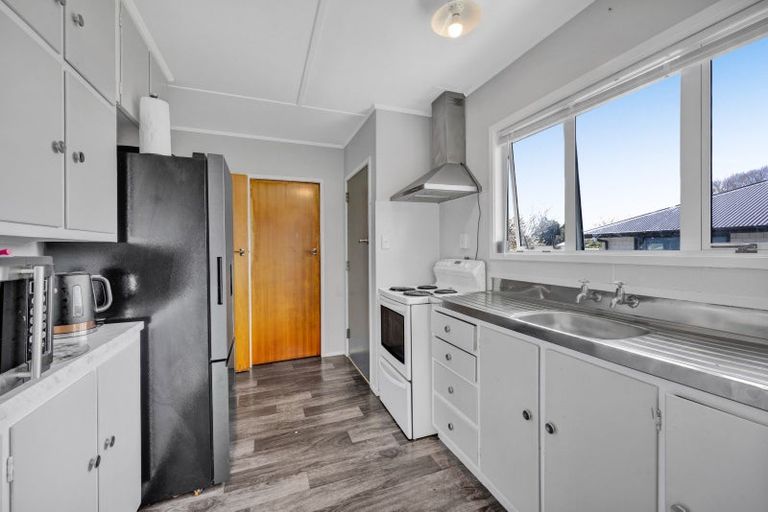 Photo of property in 12 Hamlet Street, Stratford, 4332