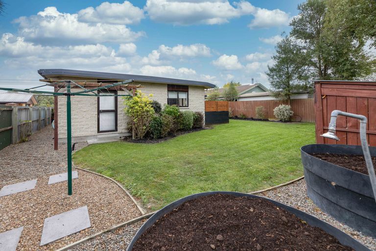 Photo of property in 40 Kowhai Avenue, Rangiora, 7400