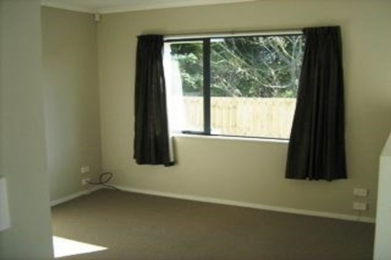 Photo of property in 24 Larsen Street, Otara, Auckland, 2025