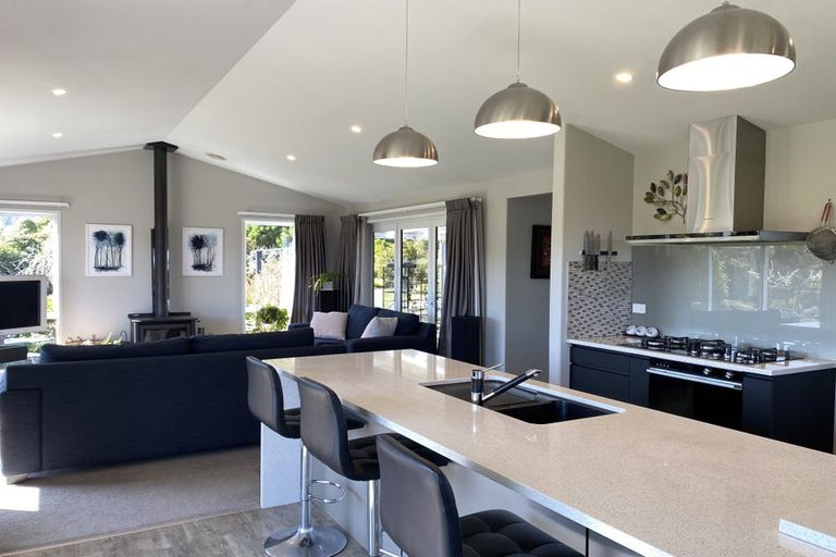 Photo of property in 26 Lacebark Drive, Kinloch, Taupo, 3377