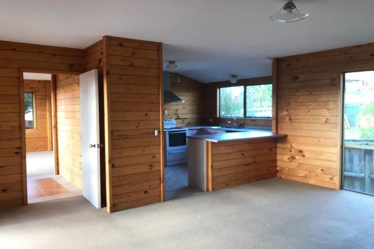 Photo of property in 13 Randal Place, Bayview, Auckland, 0629