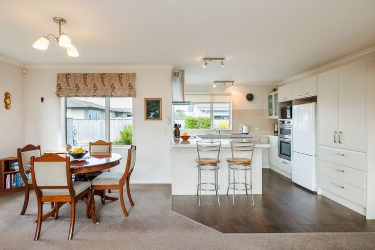 Photo of property in 128a Warwick Street, Feilding, 4702