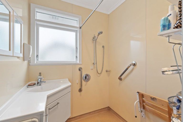 Photo of property in 1 Jonathan Place, Putaruru, 3411