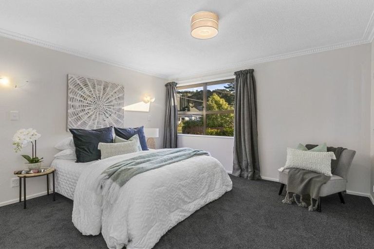 Photo of property in 16a Rawhiti Street, Stokes Valley, Lower Hutt, 5019