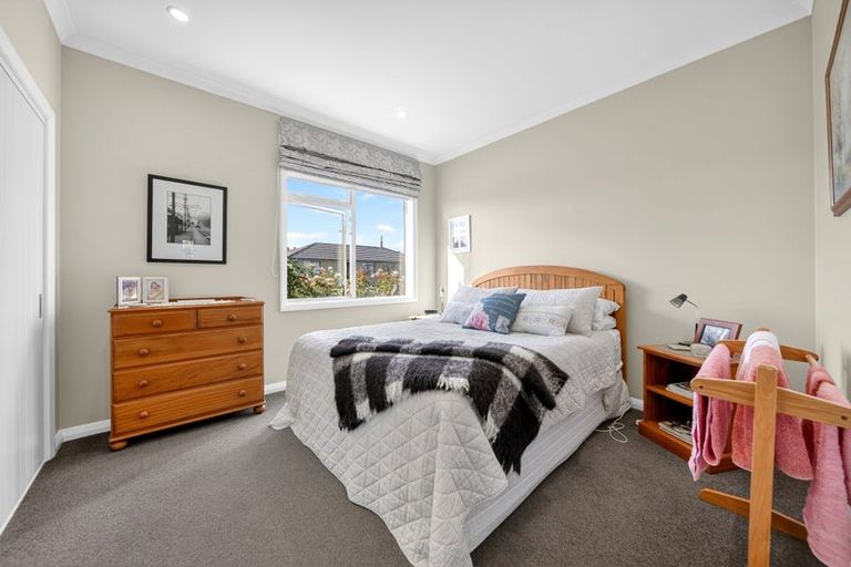 Photo of property in 13 Tarata Grove, Lansdowne, Masterton, 5810