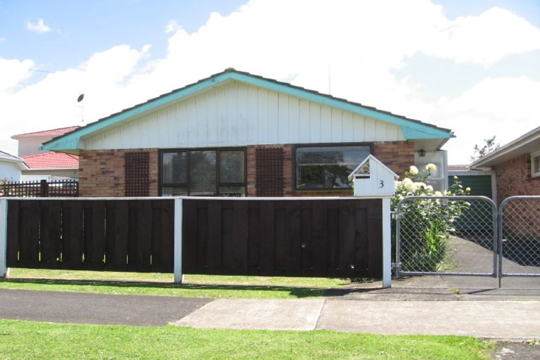 Photo of property in 3 Hill Road, Papatoetoe, Auckland, 2025