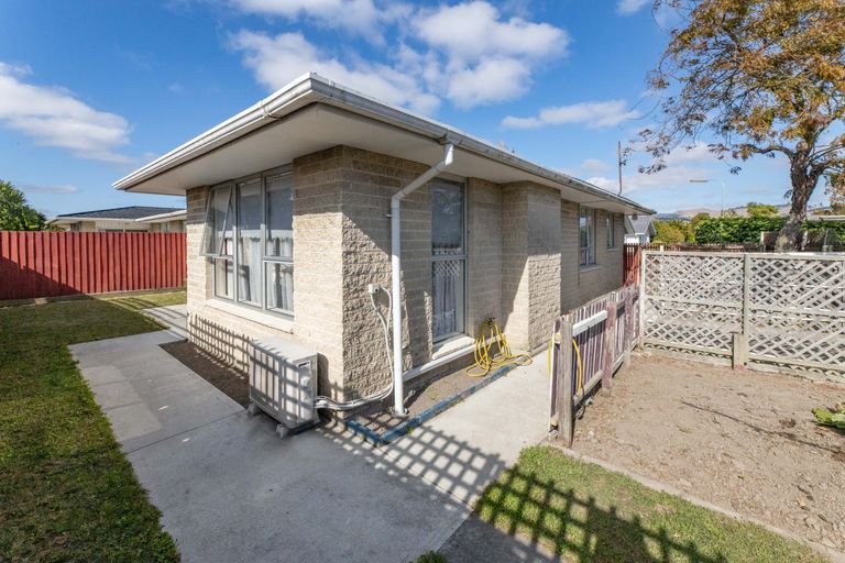 Photo of property in 2/7 Peters Lane, Spreydon, Christchurch, 8024
