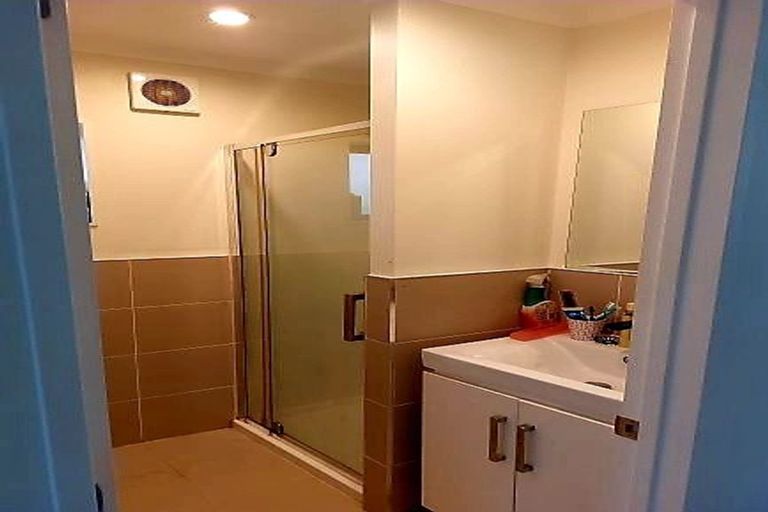 Photo of property in 9 White Heron Drive, Massey, Auckland, 0614